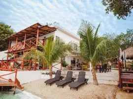 El Búho Lagoon Bacalar