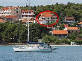 Apartments by the sea Tisno, Murter - 812