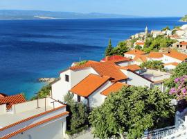 Apartments by the sea Pisak, Omis - 1014，皮薩克的飯店