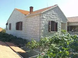Apartments by the sea Postira, Brac - 738