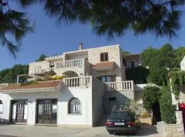 Apartments by the sea Puntinak, Brac - 766