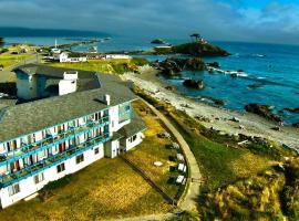 Oceanfront Lodge, cabin in Crescent City