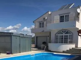 Luxury villa with a swimming pool Brodarica, Sibenik - 18803