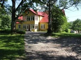Nurmeveski Guesthouse