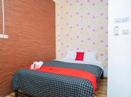 RedDoorz syariah @ Selomangleng Kediri, hotell i Kediri
