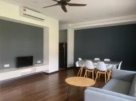 MF Roxy Beach Townhouse Sematan Private Unit L31