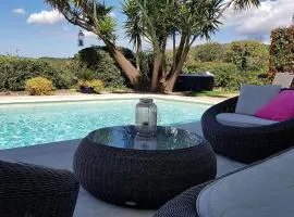 Rez de Villa, vue magnifique, piscine chauffée privée, spa villa Les Feuillantines