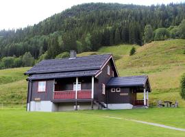 Svarteberg Drengestugu - cabin by Ål skisenter, chalet de montaña en Ål