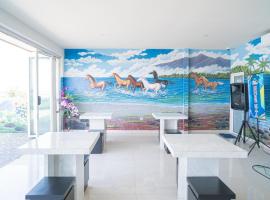 RedDoorz Plus @ Jalan Pemuda Timur Bojonegoro, hotelli kohteessa Bojonegoro