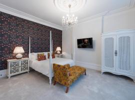 The Clarence Boutique Rooms, hotel near Portsmouth Cathedral, Portsmouth
