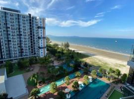 Seaview Condo@Timurbay Studio unit plus one room, hotel v destinaci Kampong Tanjong
