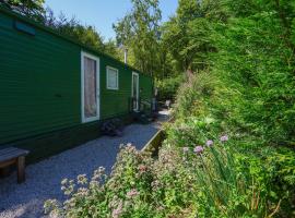 Ramshaw view static caravan, perkemahan di Leek