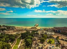 Bournemouth Cozy 3 Bedrooms Near Beach With Parking