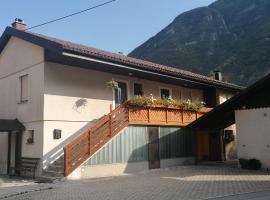 APARTMAJI VALTER, hotel con parking en Srpenica