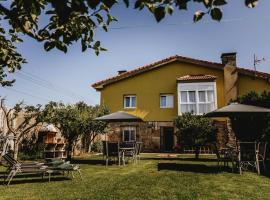 Casa Real 110+2, self catering accommodation in Matamorosa