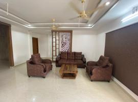 Ameya Homestays Brand New Fully Furnished 3BHK & 2BHK Apartments., hotel with parking in Tirupati