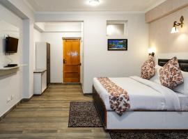 Click Sunburry Hotel Srinagar โรงแรมใกล้สนามบินศรีนาการ์ - SXRในศรีนาการ์