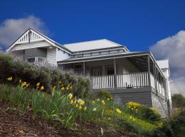 House on the Hill Bed and Breakfast, B&B sihtkohas Huonville