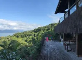 Casa na Praia com vista para o mar