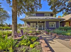 The Purple House Apt in Downtown Flagstaff!, hotell Flagstaffis