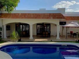 Hotel Boutique Villas Segovia Cozumel, bed and breakfast v destinaci Cozumel