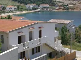 Apartment Metajna 4150b