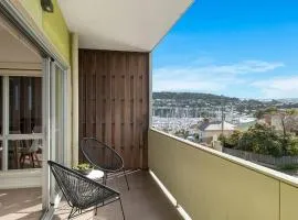 Bellerive Quay - Modern Living with Yacht Club Views