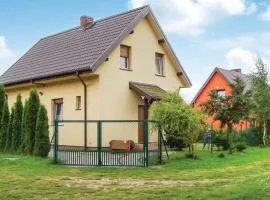 Cozy Home In Nowecin With Kitchen