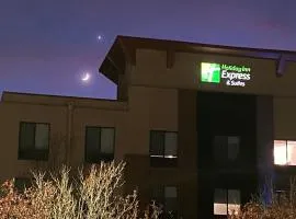 Holiday Inn Express & Suites Albuquerque Historic Old Town by IHG