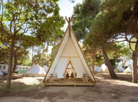 Kampaoh Platja d'Aro, glamping site in Platja d'Aro