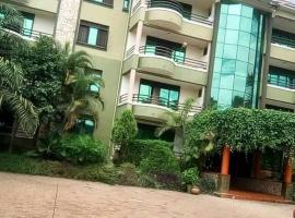 Angel Courts Apartments โรงแรมในคัมพาลา
