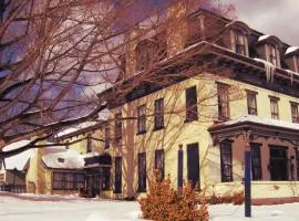 Allegheny Street Bed & Breakfast