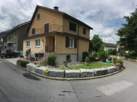 Silvia's Bed und Breakfast in Luzern، فندق مع موقف سيارات في لوتزيرن