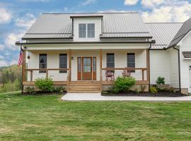 Brackens View Retreat, farm stay in Marshall