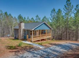 Bluebird Lookout, vacation home in Rutherfordton