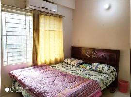 DAC Peaceful AC King Bed WIFI & 24hr Security, apartment in Dhaka