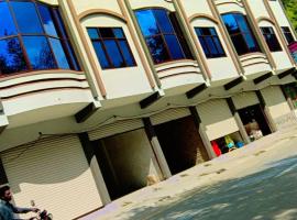 BABAR HOTEL And RESTAURANT, hotel v destinaci Swat