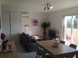 Les Bosquets JOLY, Hotel in Montauroux