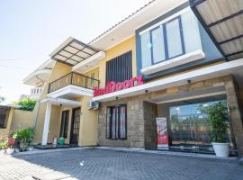 RedDoorz Syariah near Marvel City Mall 2, hotel amb aparcament a Surabaya