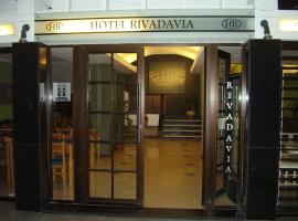 Hotel Rivadavia、ピリアポリスのホテル