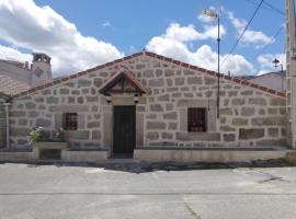 Casa rural TIO PEDRITO, chata v destinácii Robledillo