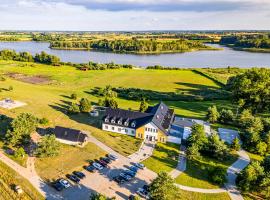 Pensjonat Zielone Wzgórze, aldeamento turístico em Lipiany