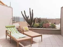 Casa Medano Apartment, in front of the beach