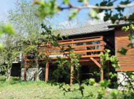 Chalet HEUREux, cabin in Somme-Leuze