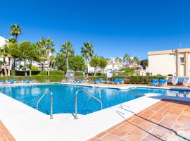 Ramada Hotel & Suites by Wyndham Costa del Sol, hotel en Fuengirola