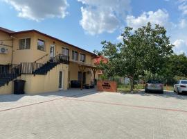 Casa Sofia, hotel near Decebal Street Synagogue, Satu Mare