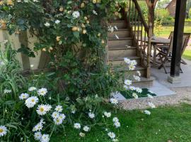 Le clos gîte avec spa, hotell med parkering i Beuzeville