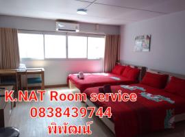 K.NAT Room service, hotel az IMPACT Muang Thong Thani Kiállítási Központ környékén Nonthaburiban