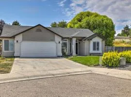 Quiet Nampa Home with Game Room and Hot Tub!