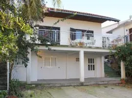 Apartments with parking space Seget Vranjica, Trogir - 5966